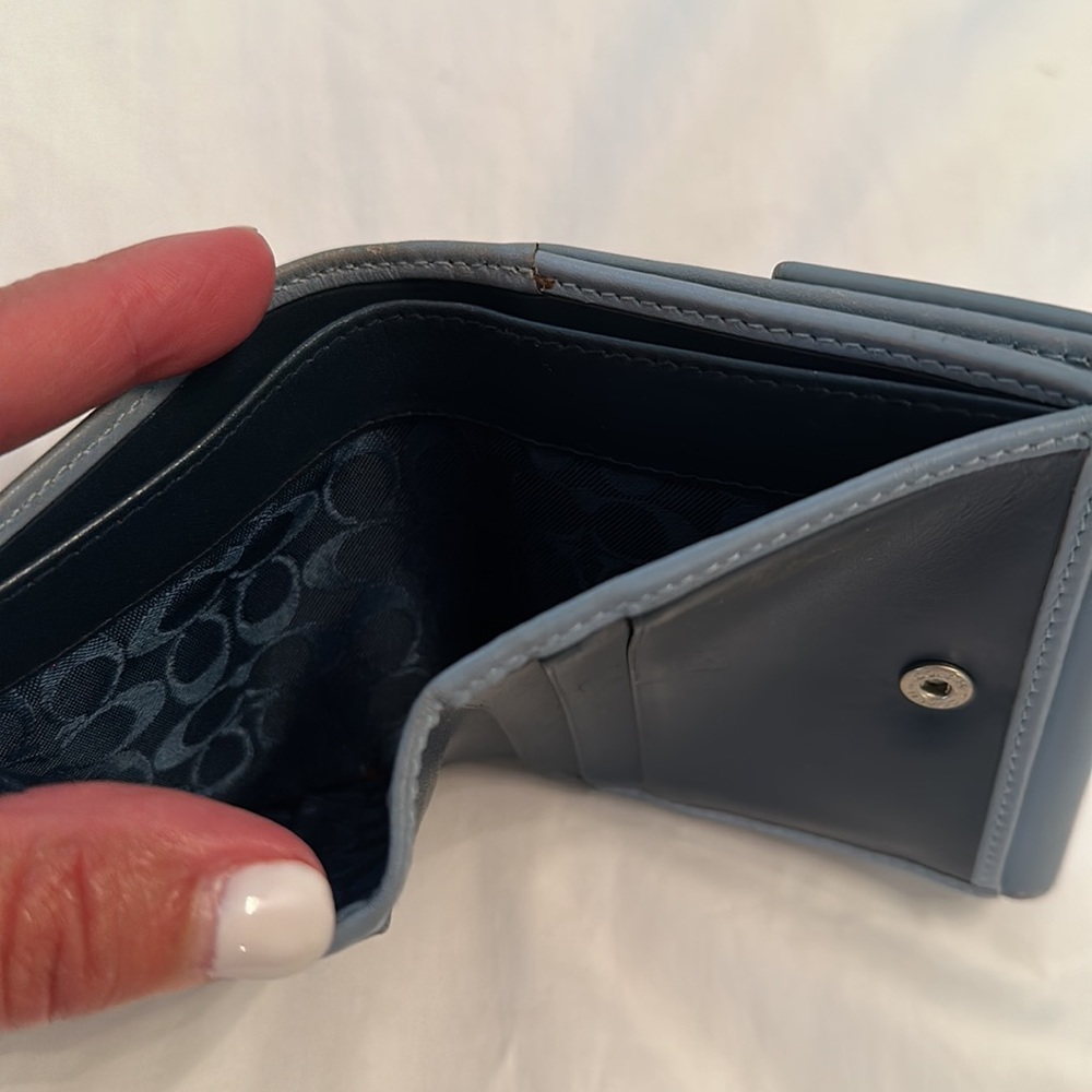 Coach Wallet - Picture 4 of 6